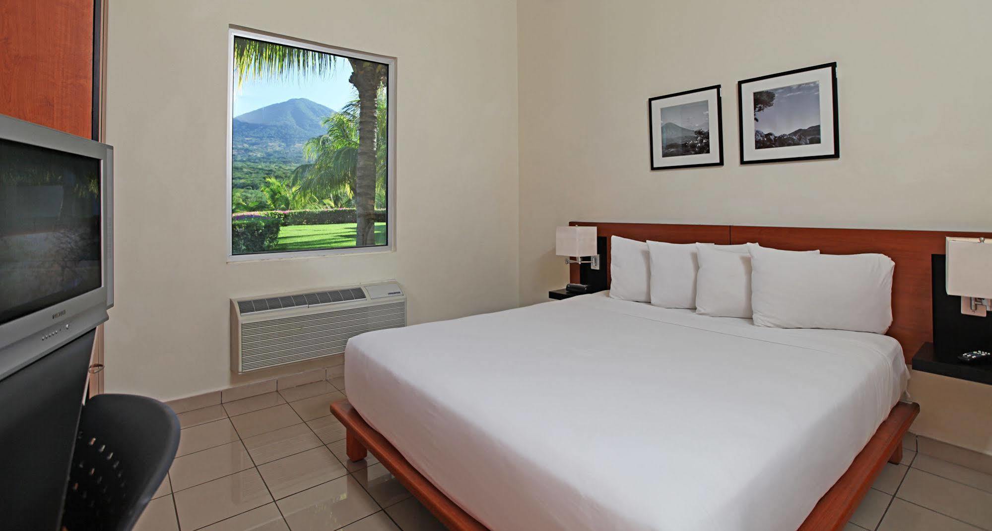Comfort Inn Real La Unión מראה חיצוני תמונה